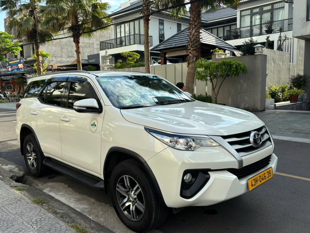 Thuê Xe Ô Tô 7 chỗ