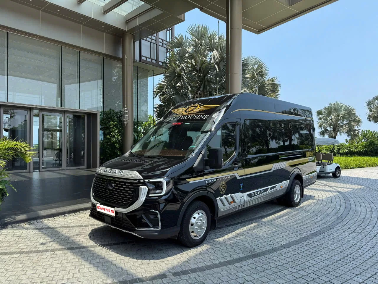 Thuê Xe Limousine 9 Chỗ tại Đà Nẵng